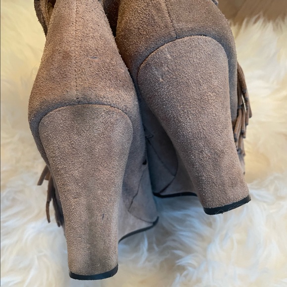 Used, super comfy suede wedge booties. Size 8.5. Vince Camuto Tecca. - Picture 6 of 9